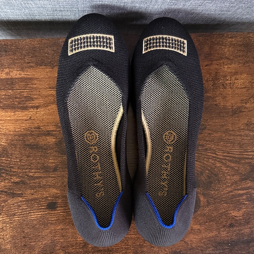 Rothy's Black and Blue Shoes SZ 9